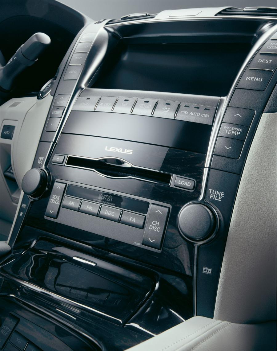  Lexus LS460 2006 года  (фото 112 из 200)